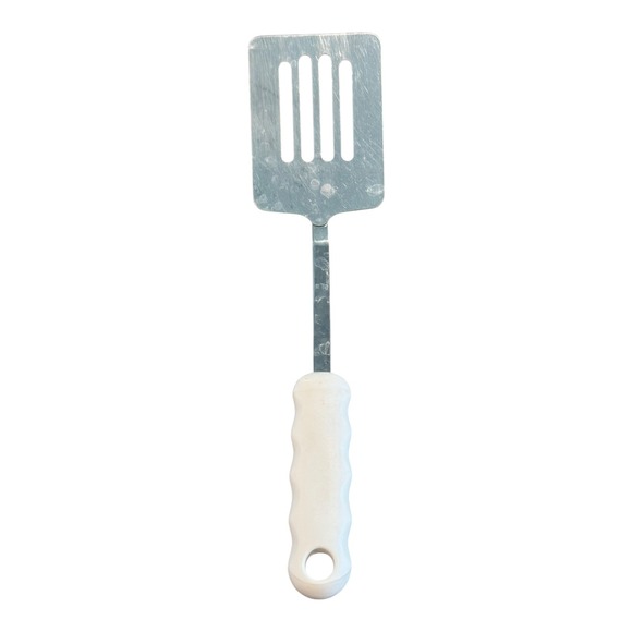 Vintage Slotted Spatula Turner Kitchen Utensil Cooking Flipping Tool White - Picture 1 of 5